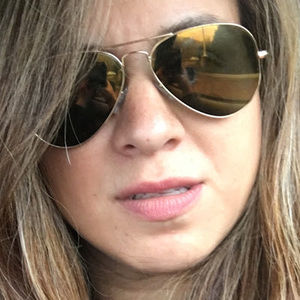 Meet your Posher, Desiree